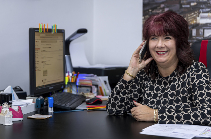 Az elismerést nem lehet kikényszeríteni, azt meg kell szolgálni – beszélgetés Dobos Tündével a Dobos-Ház Ingatlankezelő Kft. alapítójával, vezetőjével.